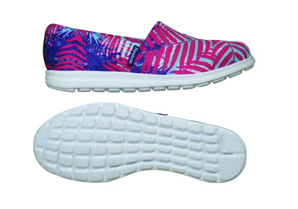 Nová kolekce Reebok přináší ultralehké tenisky. Vaše procházky nebyly nikdy pohodlnější!