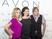 lha3968.jpgMonika Absolonová a David Deyl pro Avon Pochod 2013: Budu tu stát.