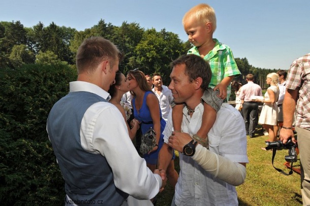 img00006.jpg