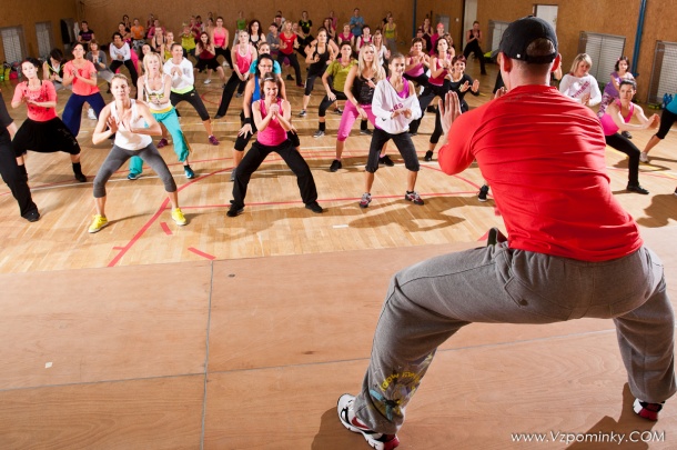 2013-10-20-zumba-dsc9583.jpg