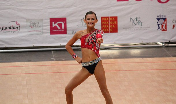 img00018.jpg