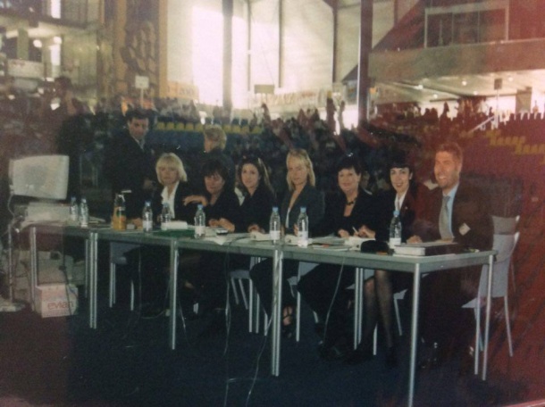 03.jpg