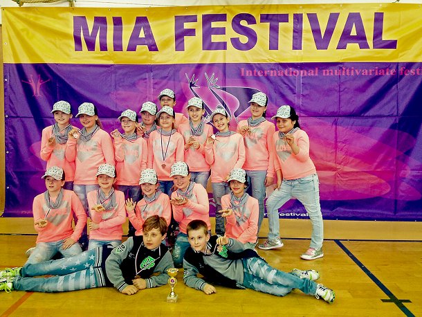 img00030.jpg