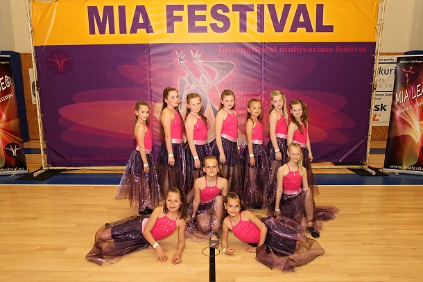 img00027.jpg