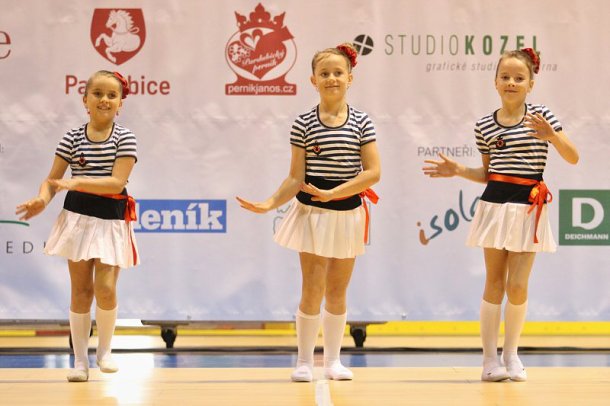 img00010.jpg