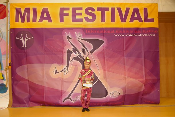 img00066.jpg