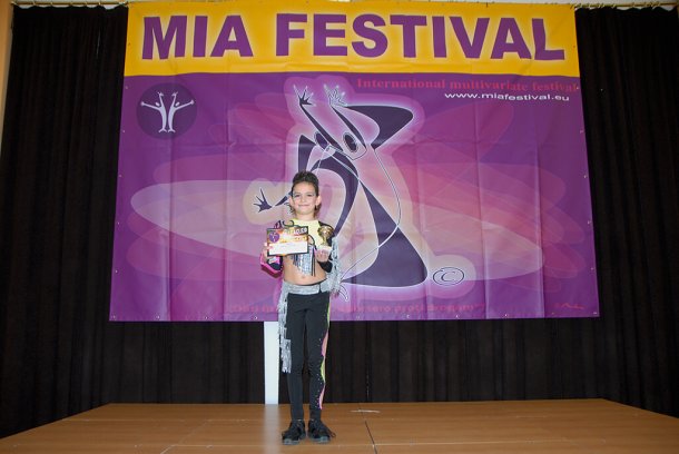 img00009.jpg