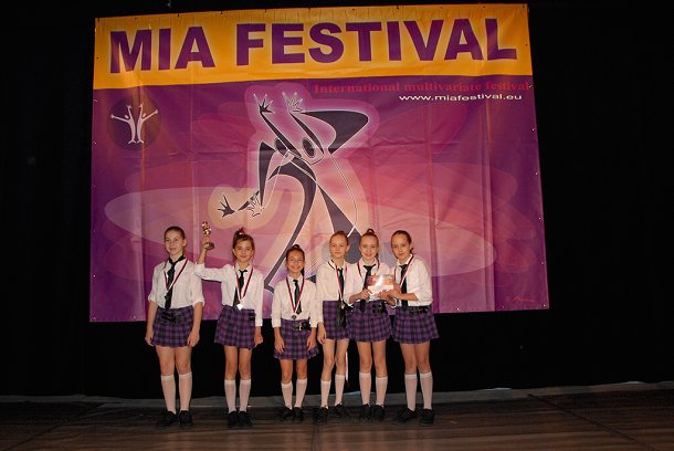 img00002.jpg