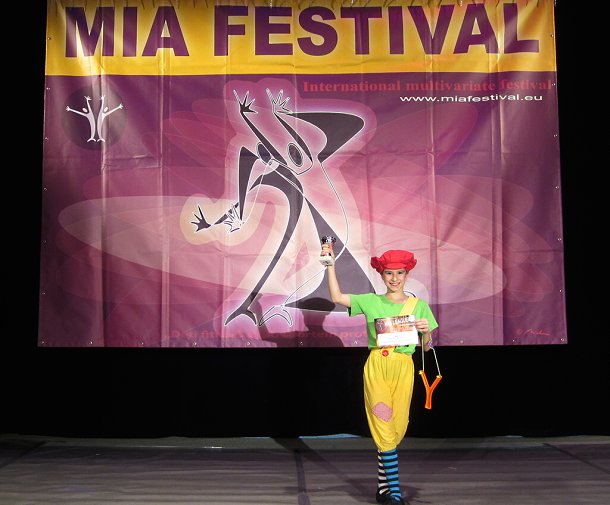 img00047.jpg