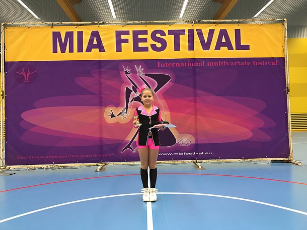 img00102.jpg