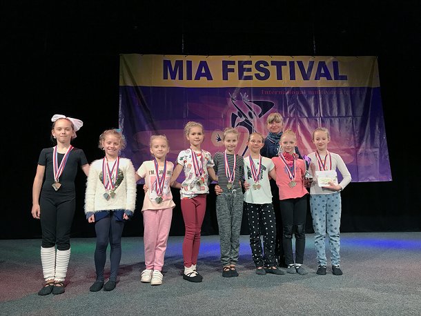 img00016.jpg