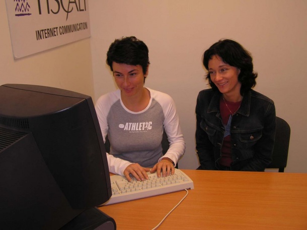 Jana Havrdová a  Jana Boučková při on-line chat